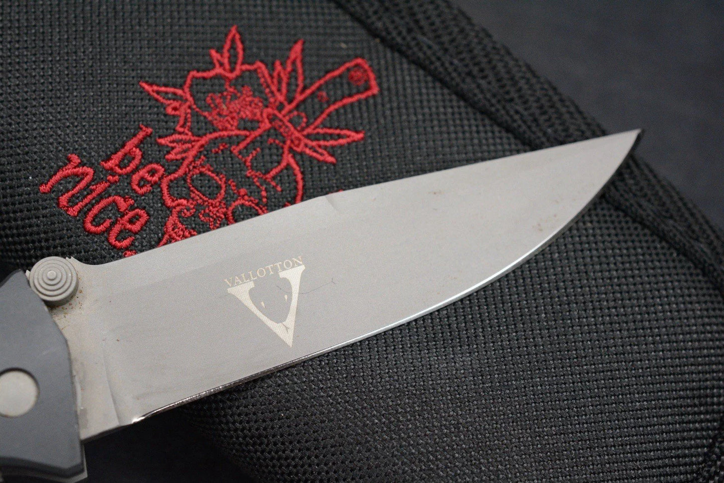 VINTAGE RARE Microtech x Vallotton Chameleon D/A SN 742- 05/1996 w/Pouch & Patch