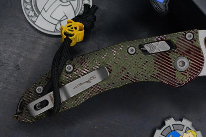 RARE Microtech Stitch-Ram-Lok Outbreak Sig Series Part-Serr w/Fallout Poker Pack