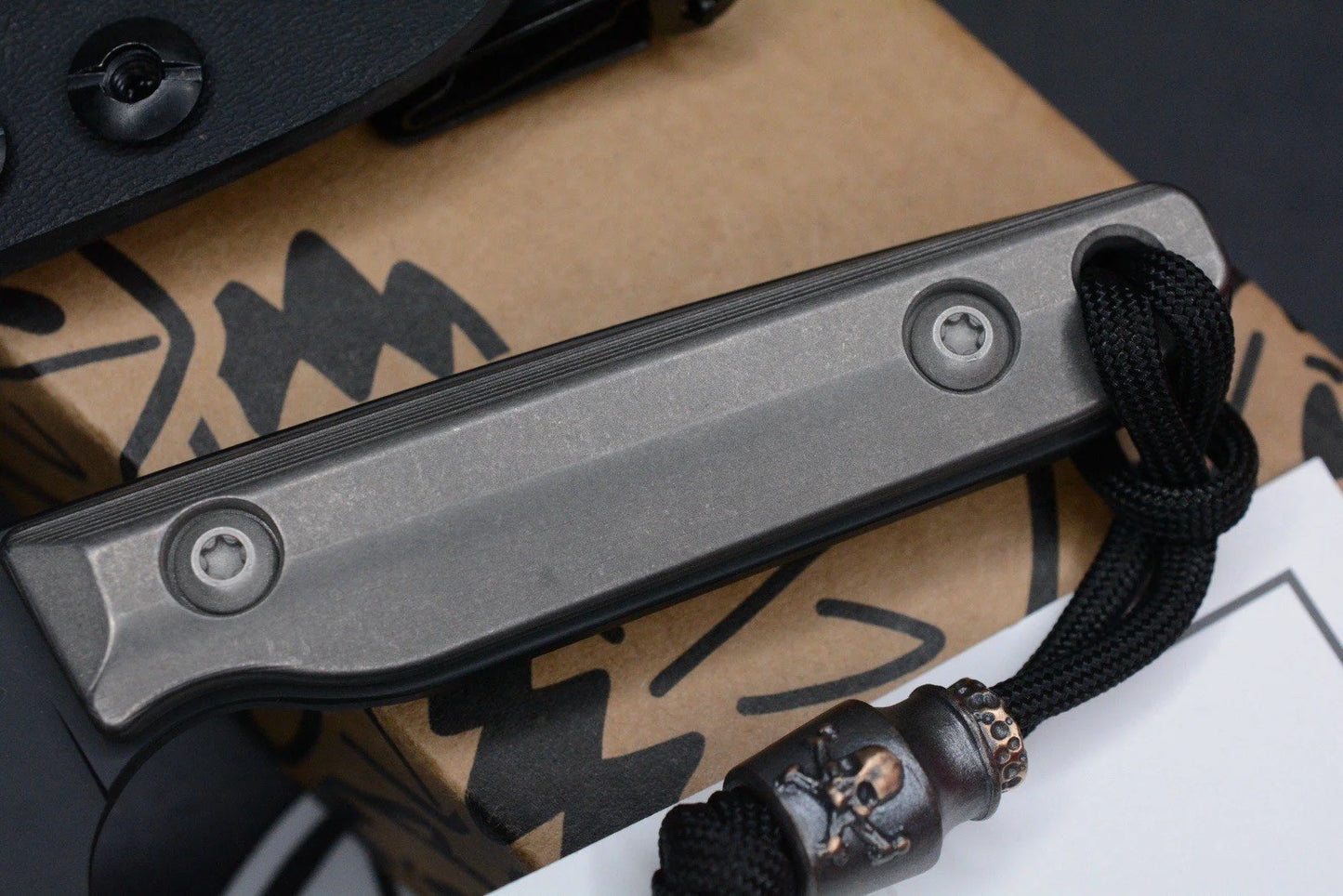 NEW OEGEDC District Fixie SW Ti Handle -Black Cera Magnacut Blade w/ Poison Bead