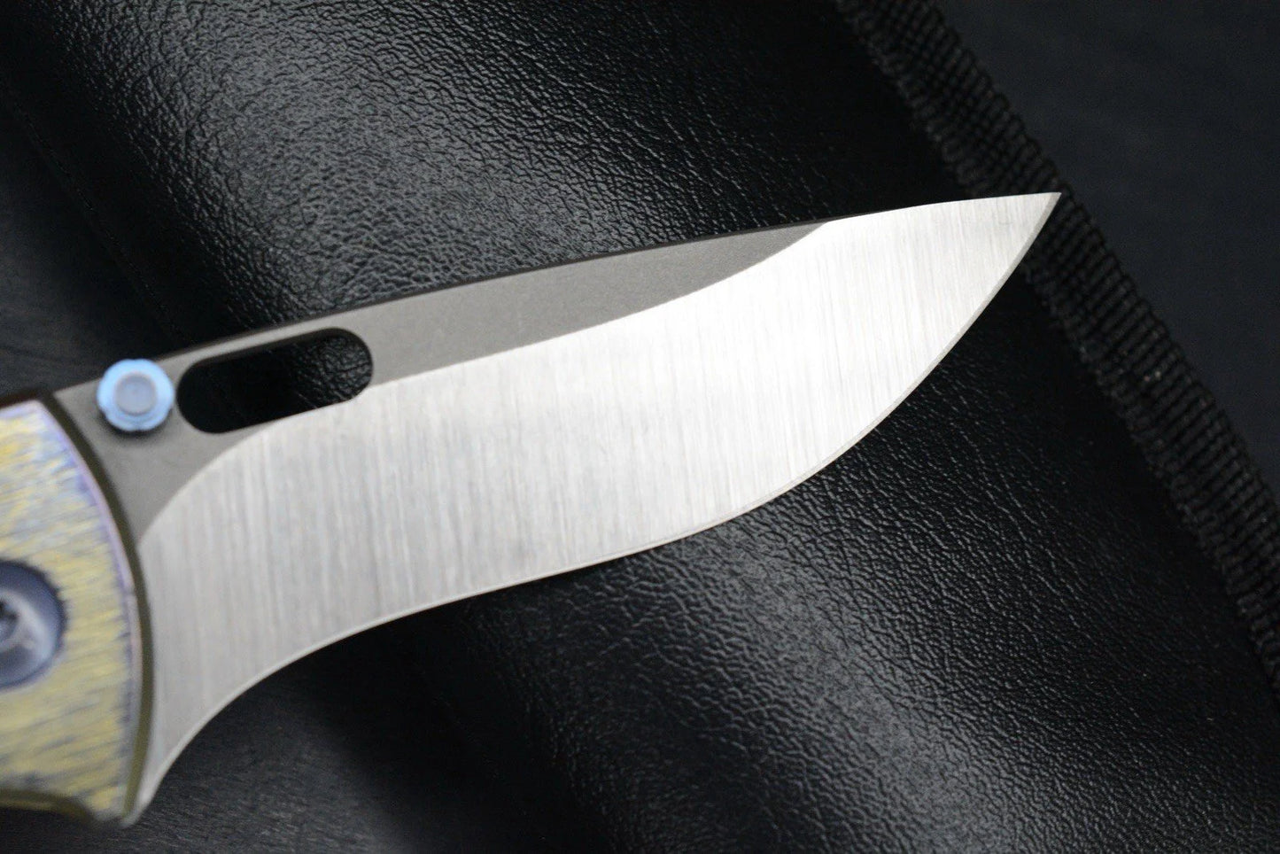 RARE John Gray Rostrum Recurve Magnacut Bark Finish Ano Ti Double Thumb Stud