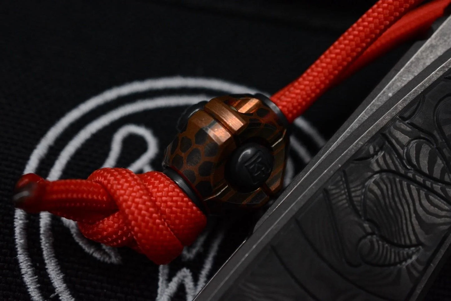 RARE G&G Hawk Talon M390 Ti Carbon Inlay Black Dunes w/ Bead & Ozzy Coin