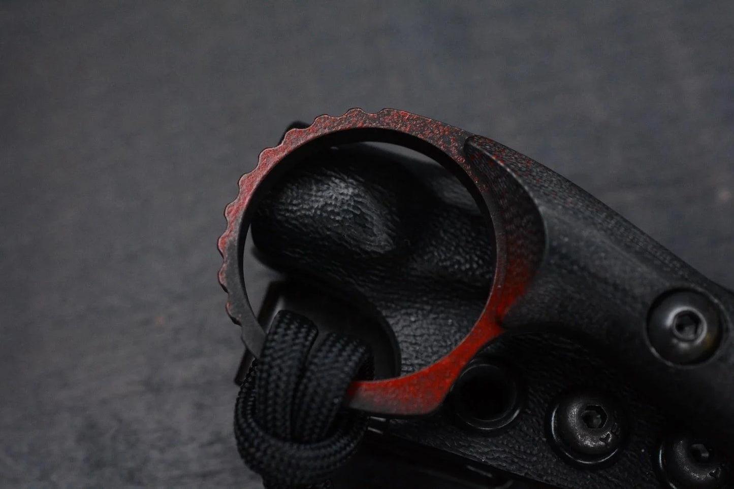 RARE Half Face BladeS JOHN WICK LTD ED Cardiac Spike Black/Blood Re Microtech