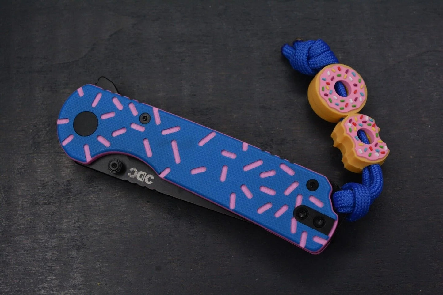 Donut Community “Blue Sprinkle” Dessert Warrior Tanto w/ 2x Donut Beads & Patch